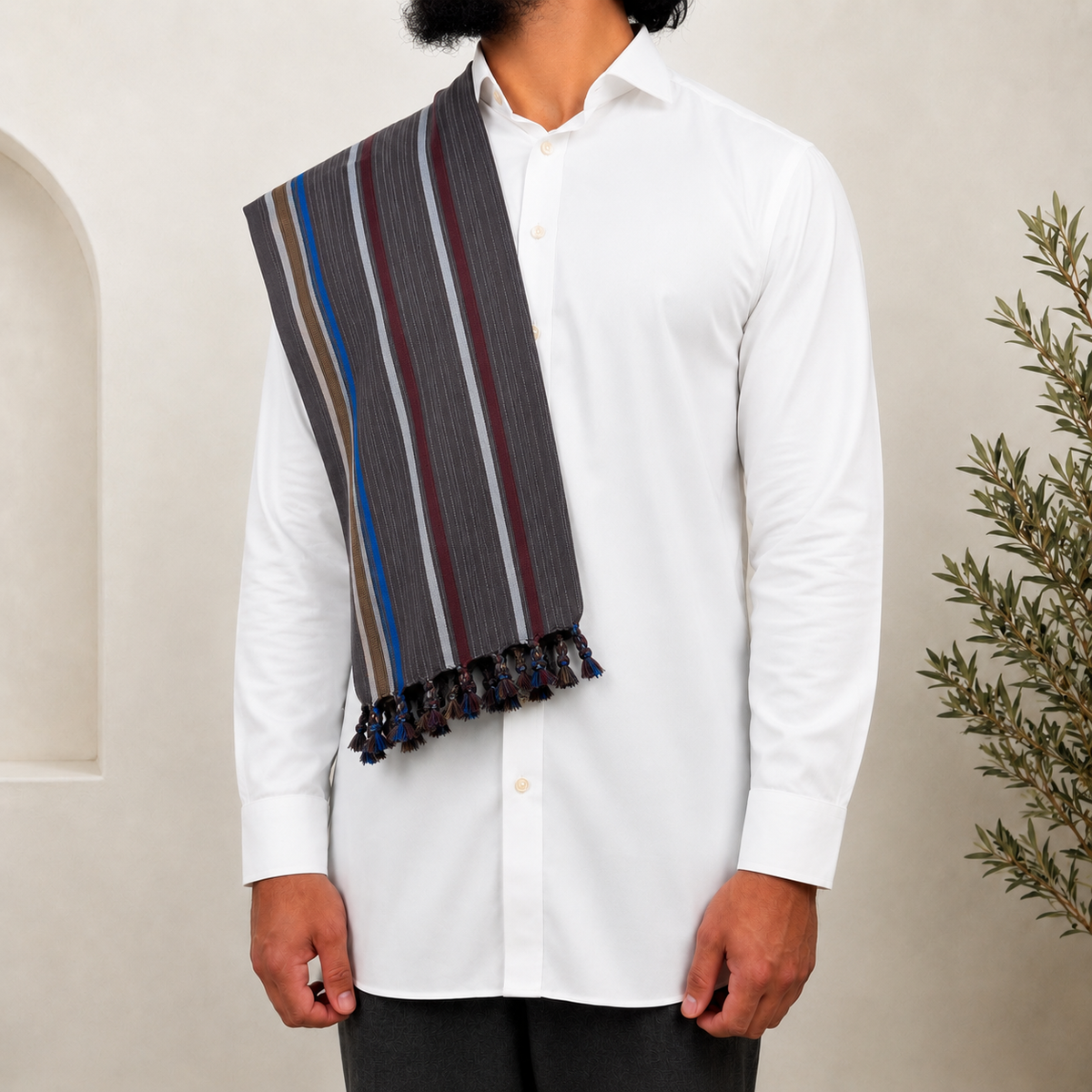 Sindiyan Grey