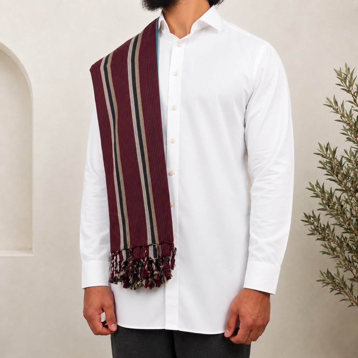 Aqiq Maroon